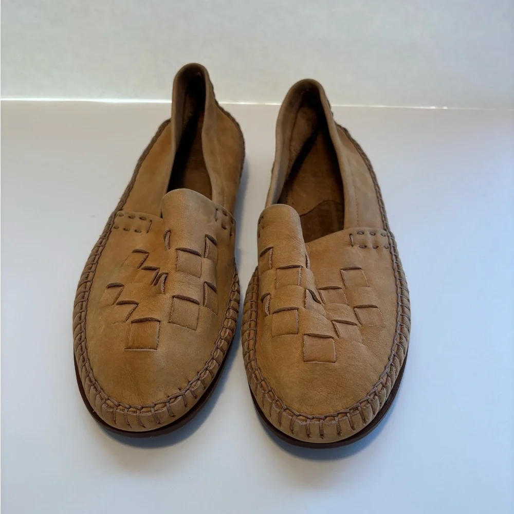 FINAL! NWOT! MEN’S GENUINE LEATHER SUEDE WHIP STITCHED MOCCASIN LOAFER SHOES - Picture 2 of 9
